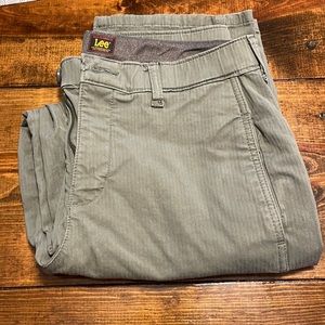 Lee baggy style casual pants. Size M